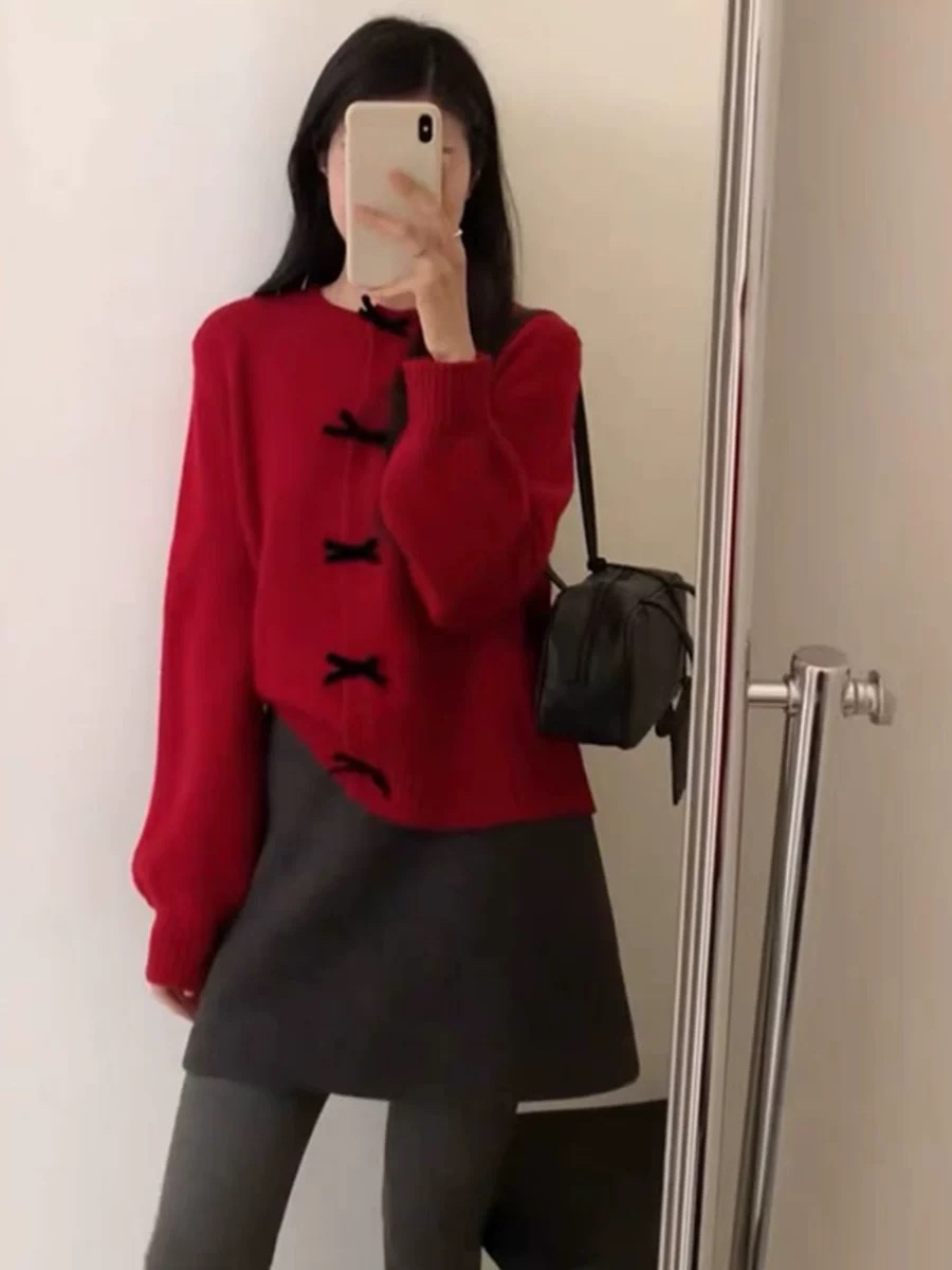 梧桐  设计感蝴蝶结本命年红色毛衣