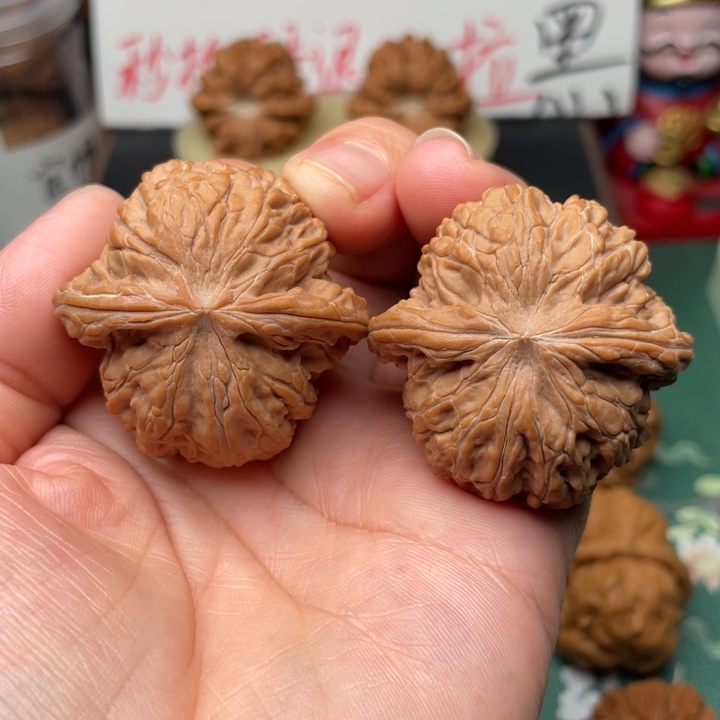 【闪购商品】文玩核桃吊坠40磨盘