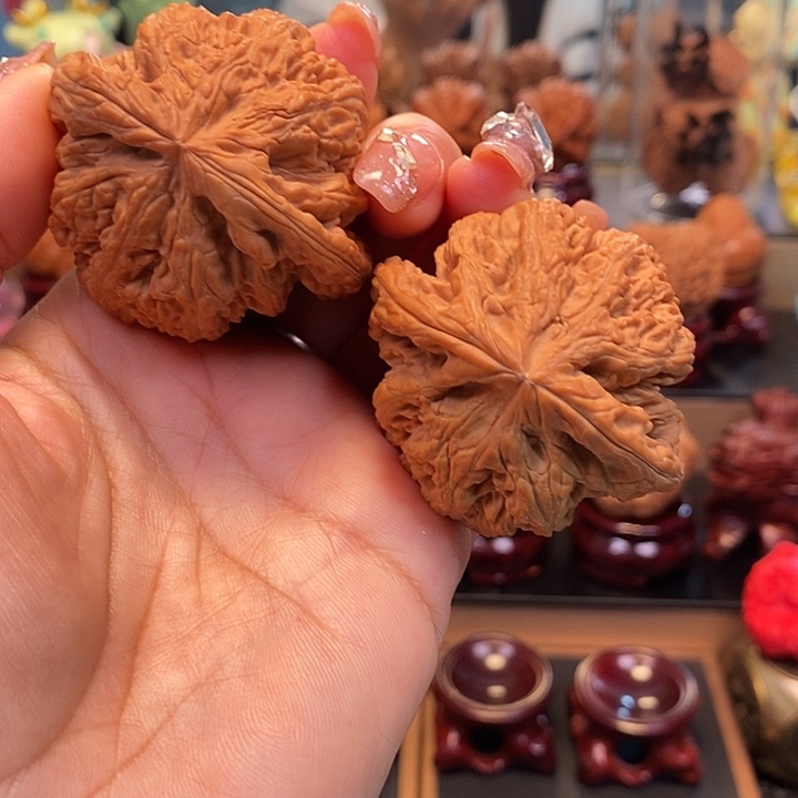 吊坠文玩核桃50大粗筋