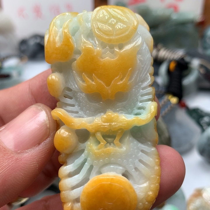 翡翠颈饰未镶嵌保真天然A货翡翠