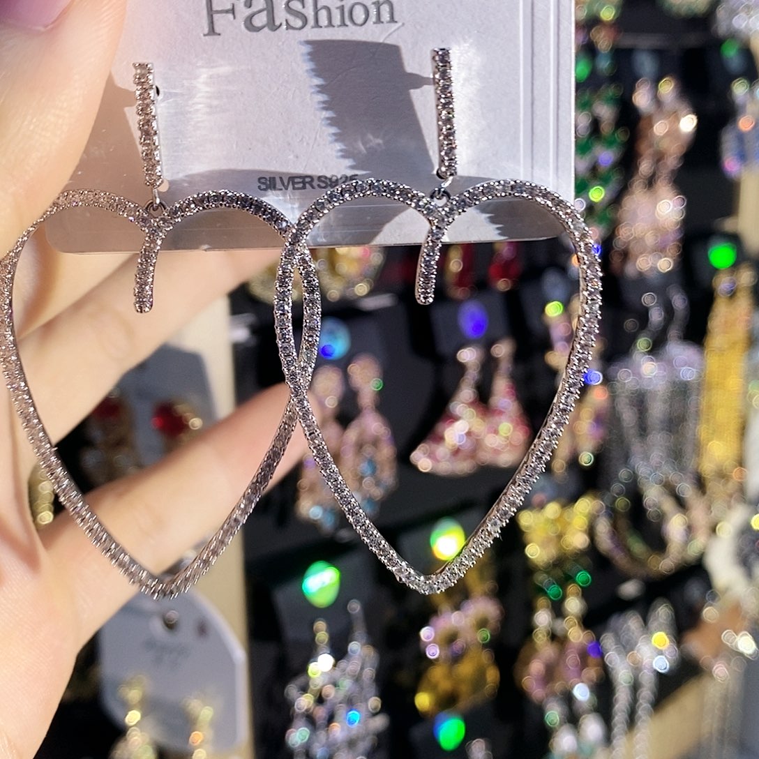 锆石纯铜合金锆石