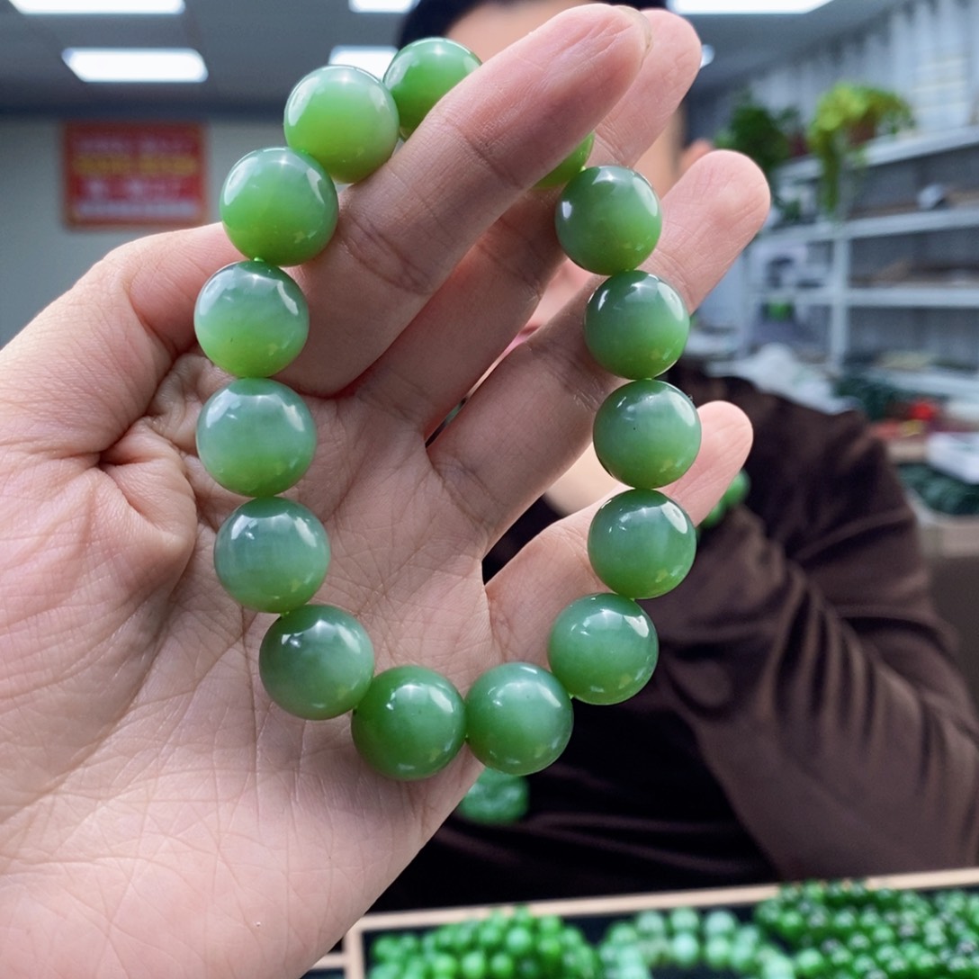 和田玉手串未镶嵌多样性发货 拍一发一