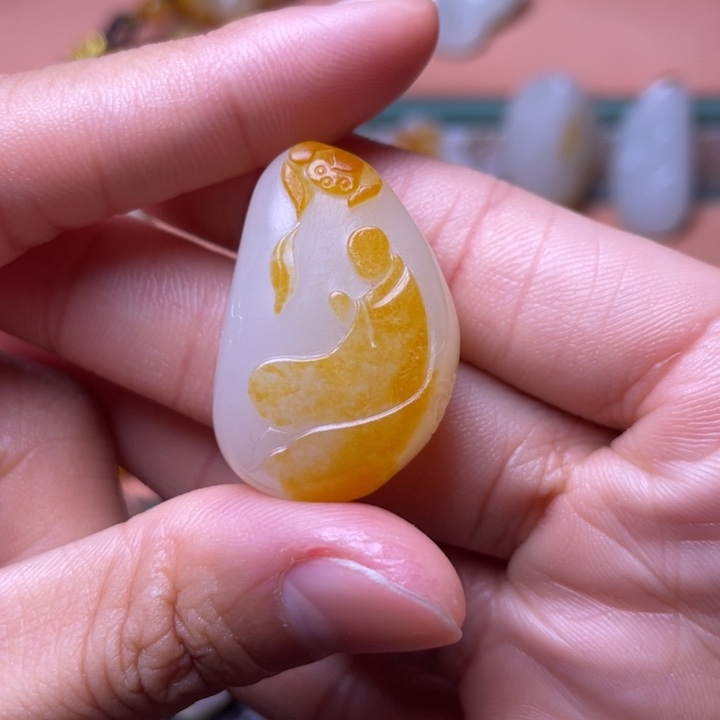 和田玉未镶嵌挂件