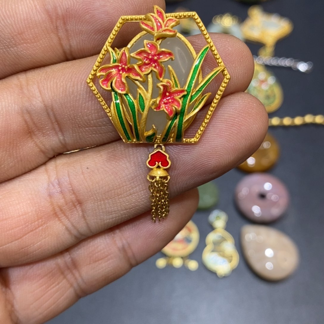 和田玉颈饰银S925镀金镶嵌