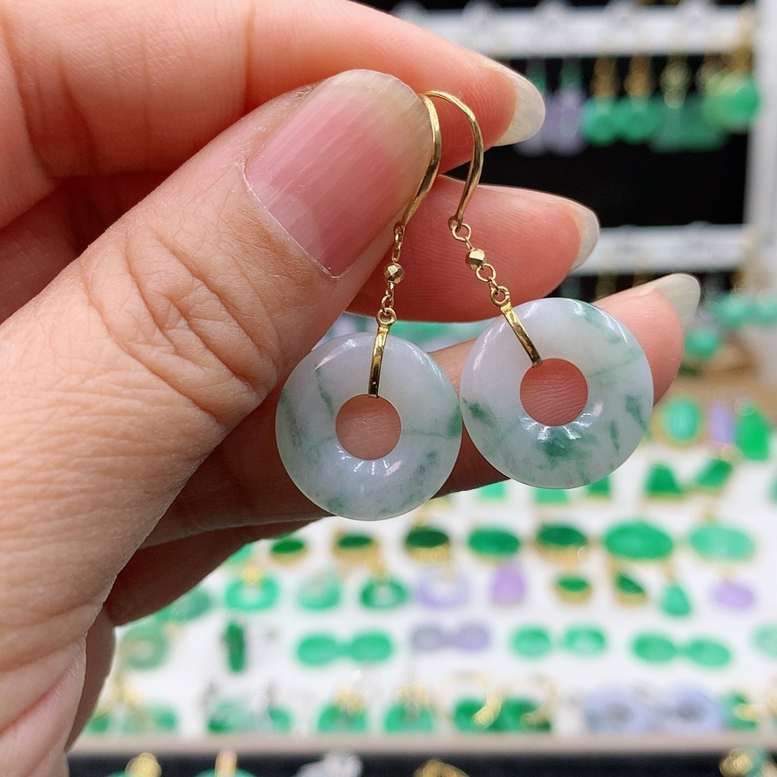 翡翠耳饰18K金镶嵌的