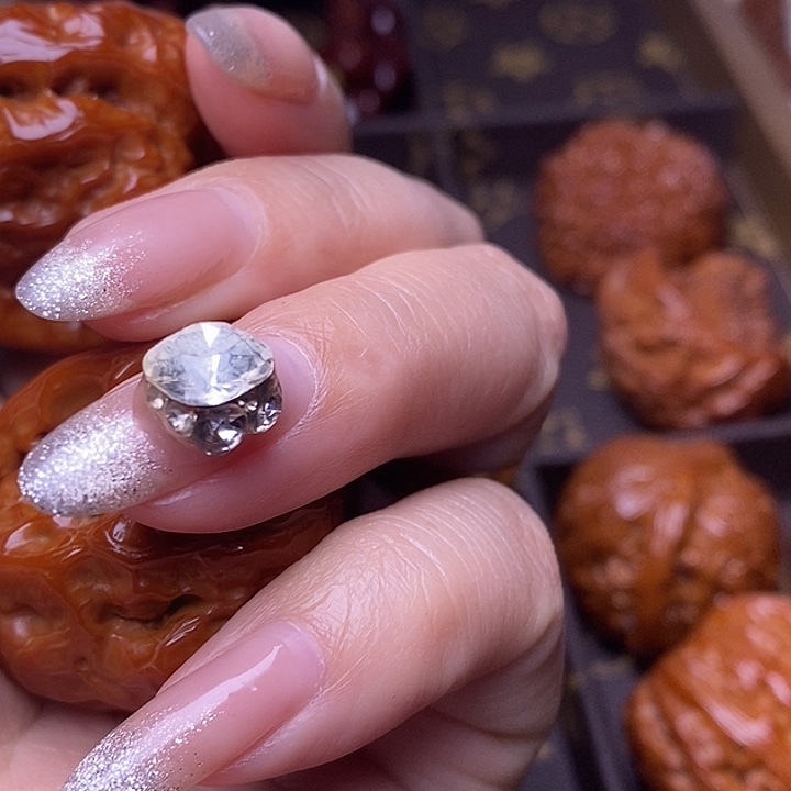 认***真文玩核桃吊坠文玩