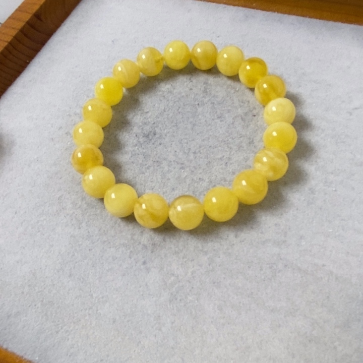 蜜蜡裸石未镶嵌串