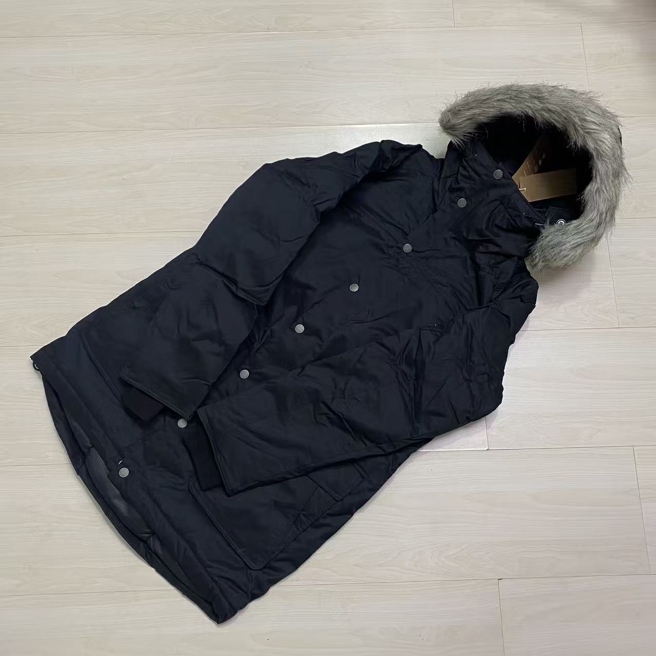 23315女款冲锋衣棉服