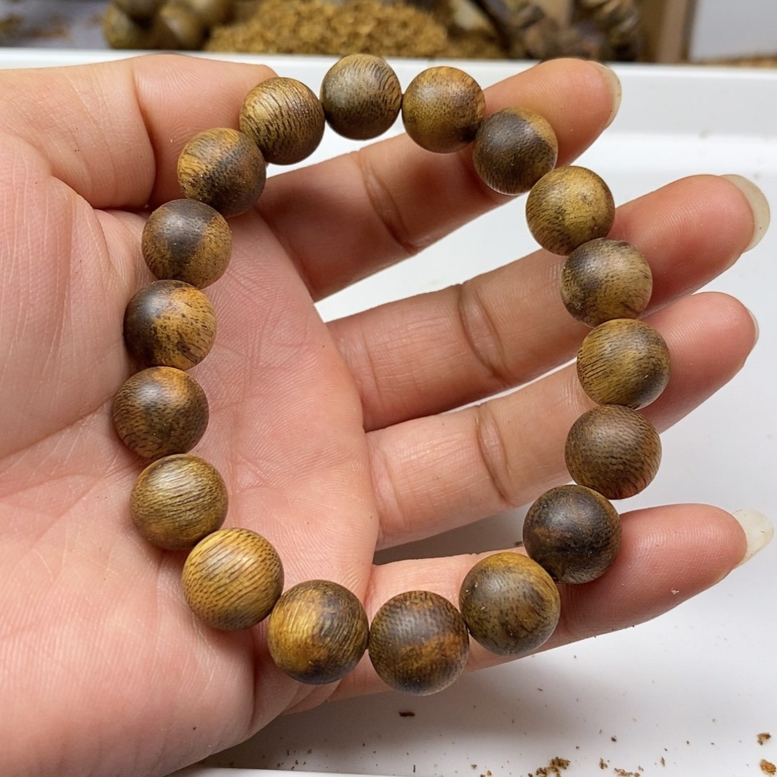 沉香手串花珠规格1.2-14