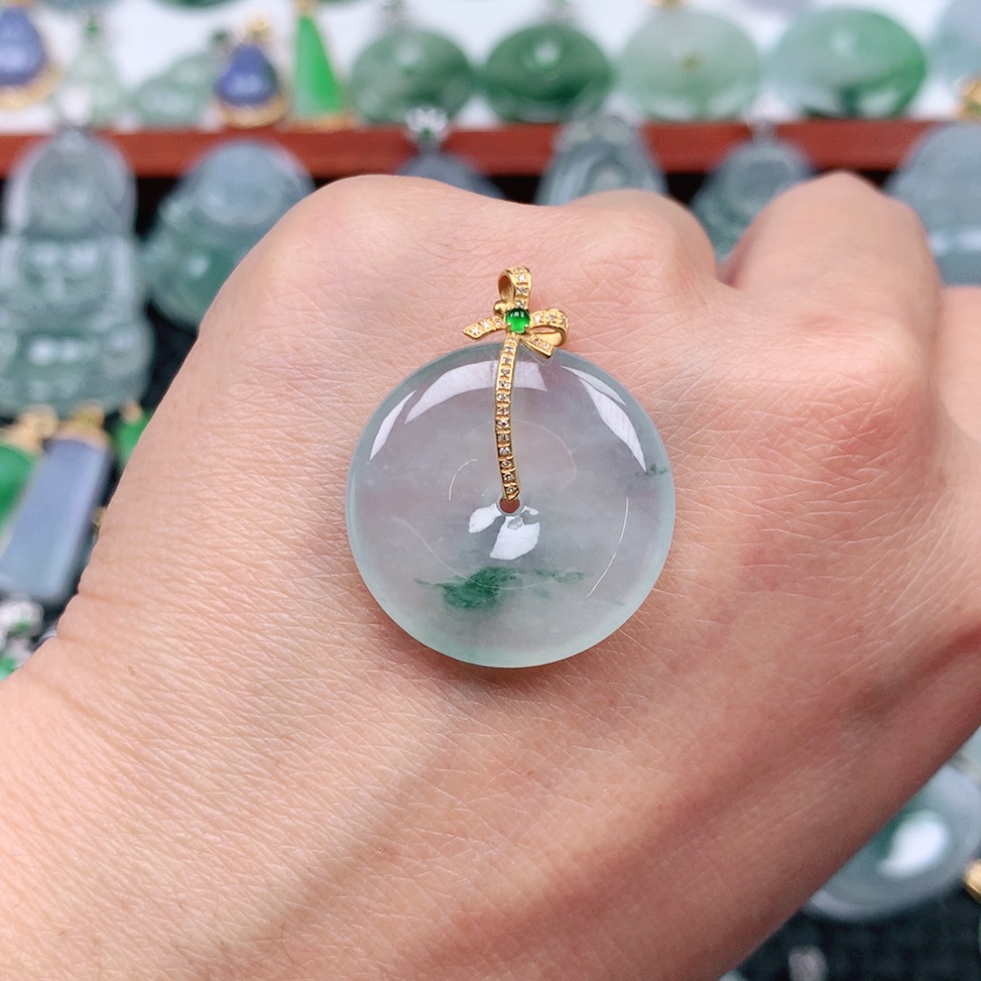 翡翠吊坠(不含链)18K金镶嵌