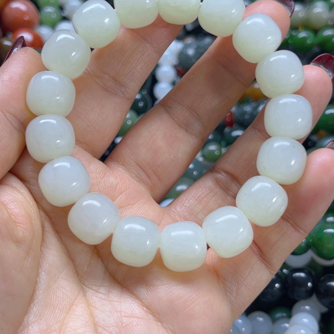 未镶嵌手链和田玉