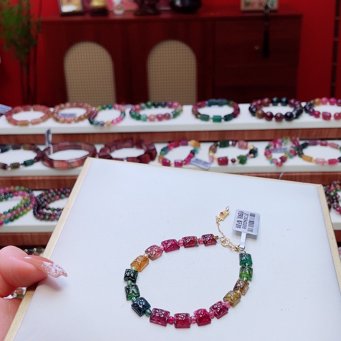 碧玺未镶嵌手链多样性发其一