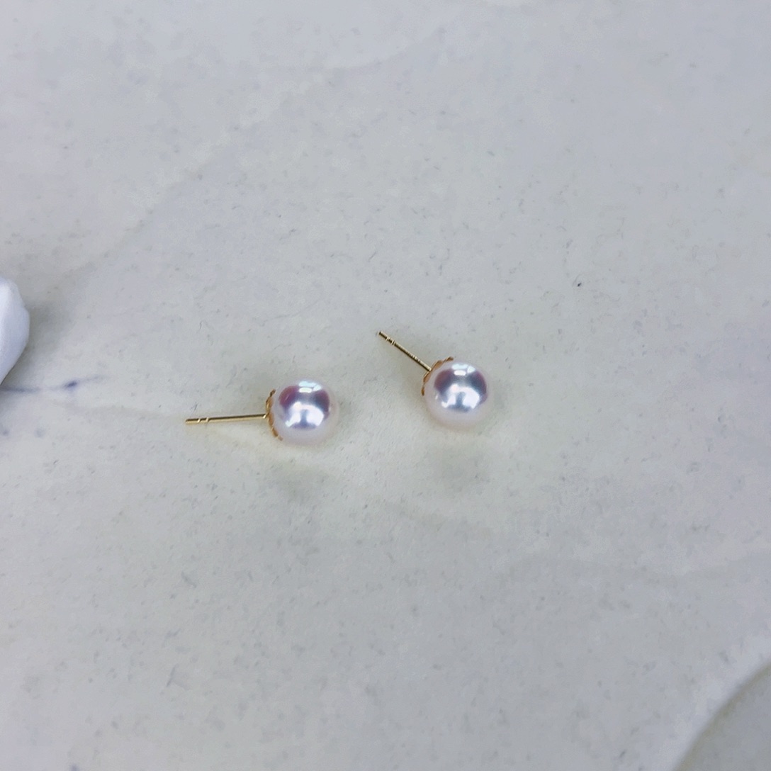 海水珍珠海水akoya天女耳钉7.5-8mm18K金镶嵌