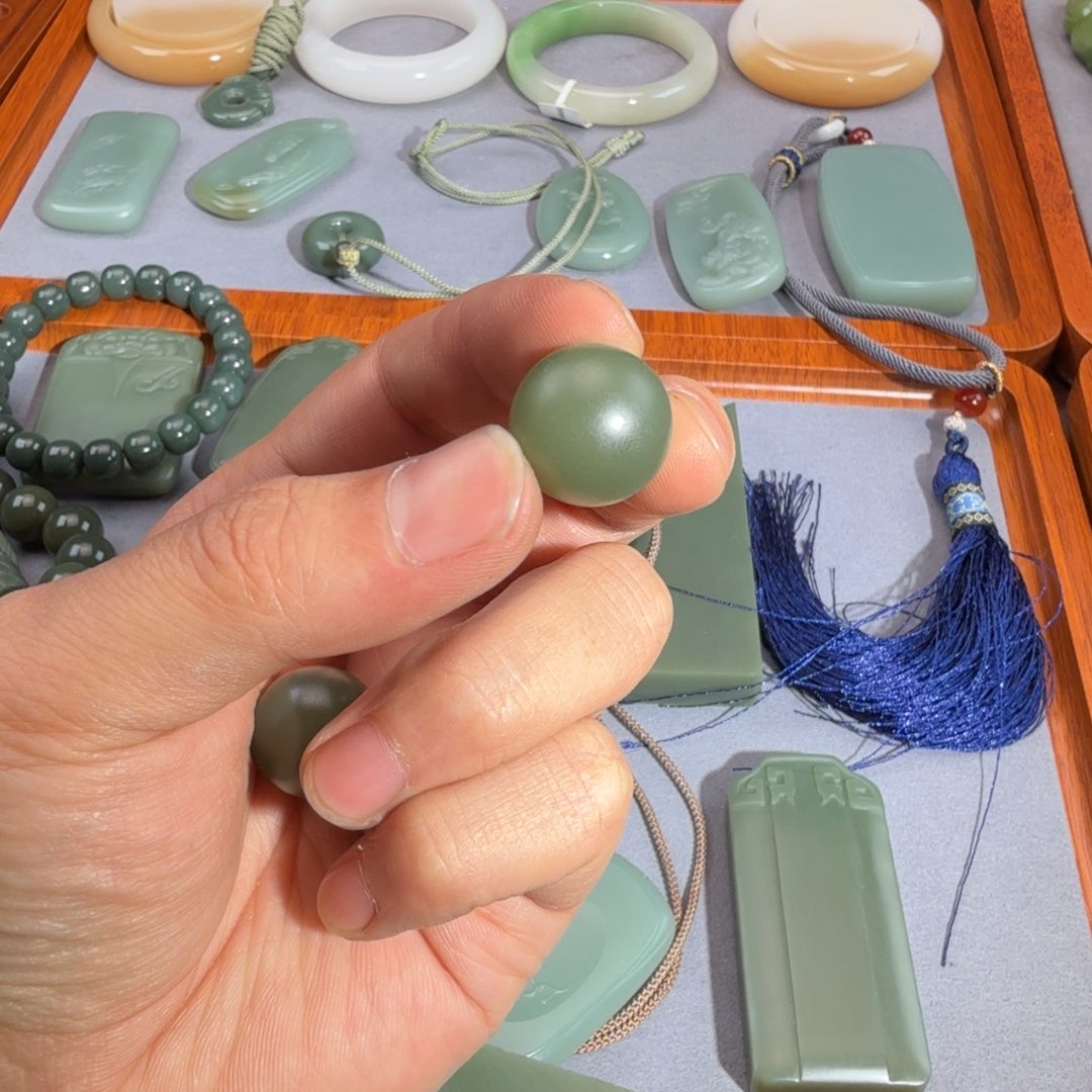 和田玉手链未镶嵌