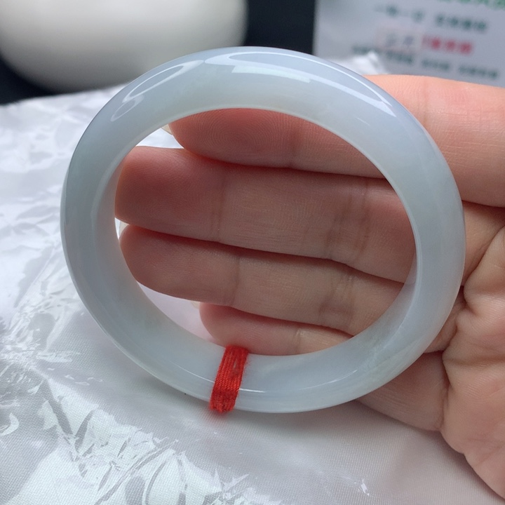 翡翠手镯未镶嵌5555565656