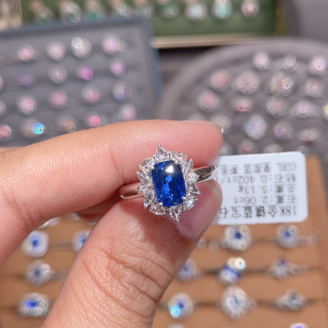 蓝宝石戒指18K金镶嵌2.06ct 皇家蓝