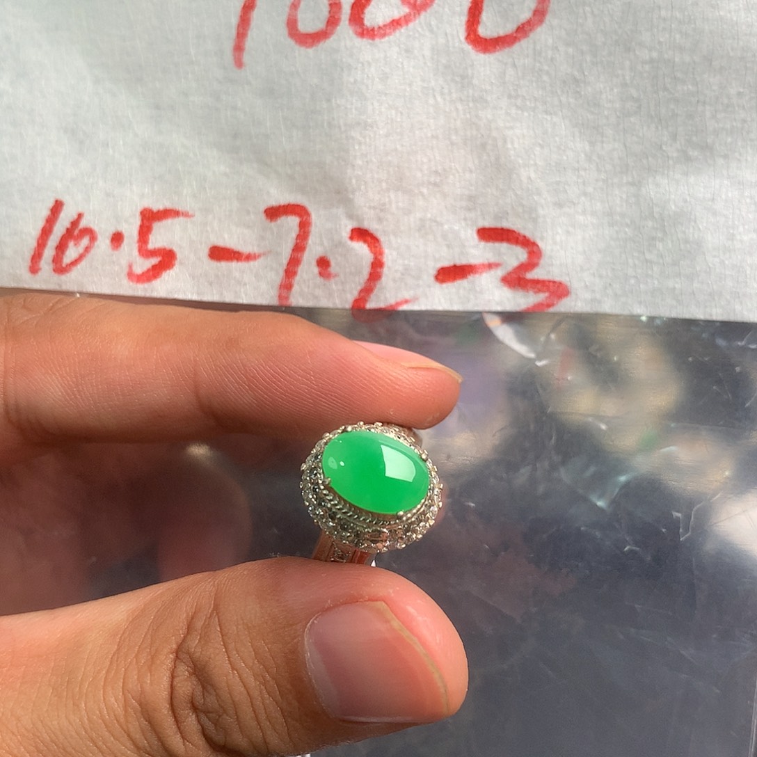 定制翡翠未镶嵌天然缅甸翡翠A货