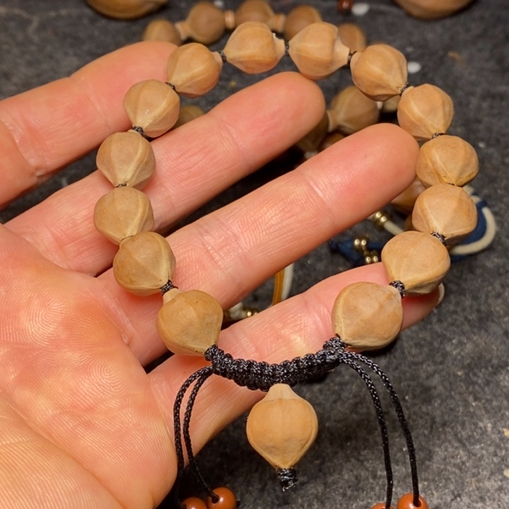 手串橄榄核1.1尺寸17号