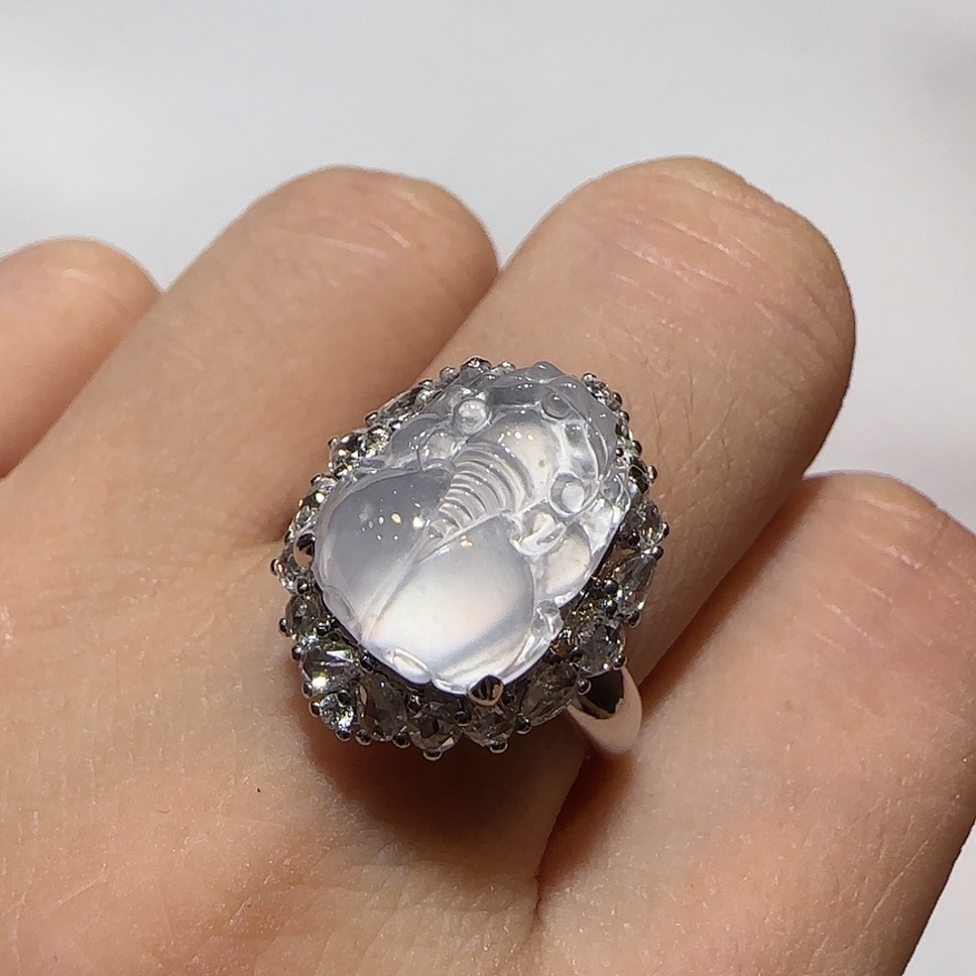 翡翠18K金镶嵌戒指貔貅