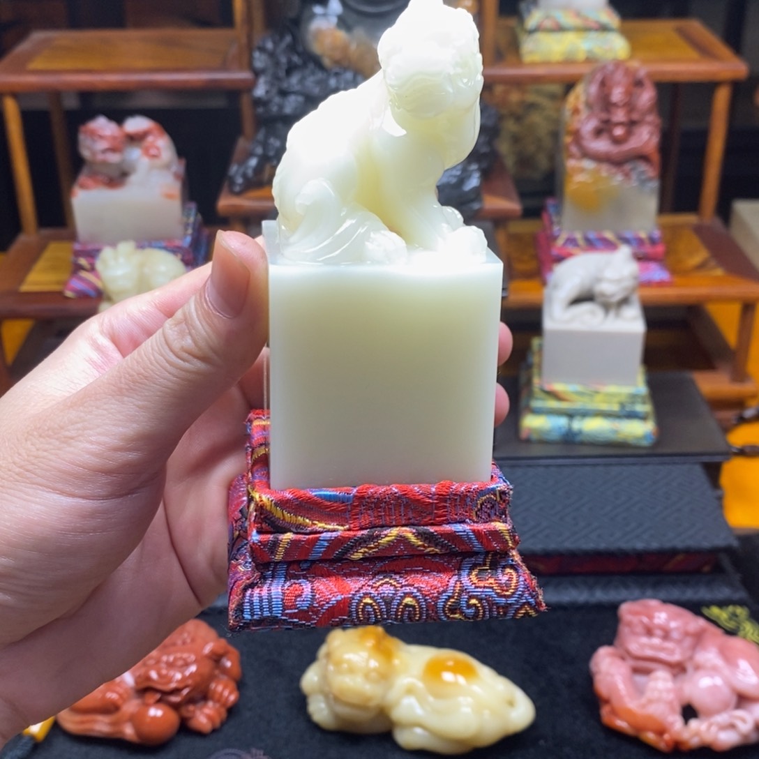 寿山石印石薛****刻红红火火好好好