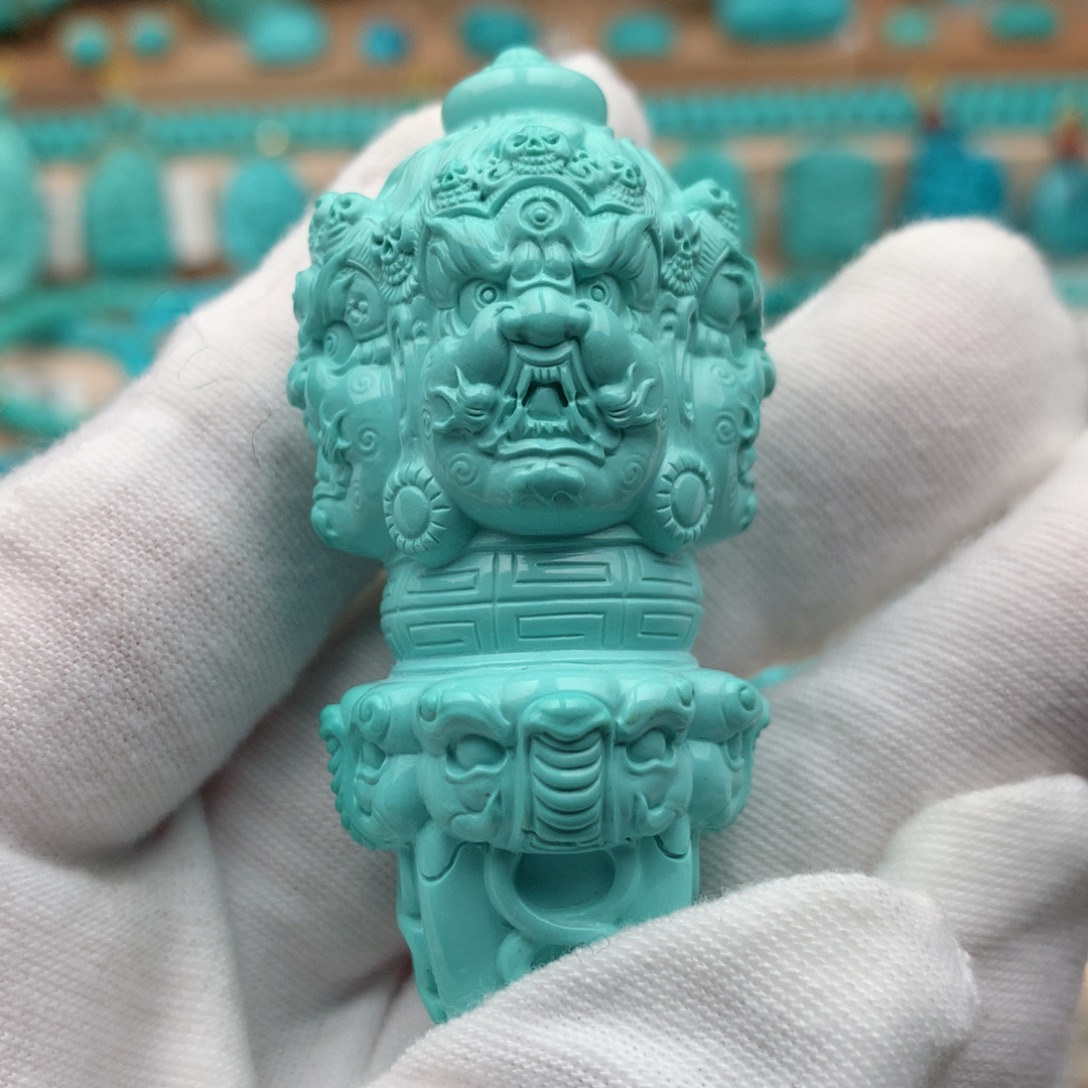 绿松石未镶嵌珠宝奇石