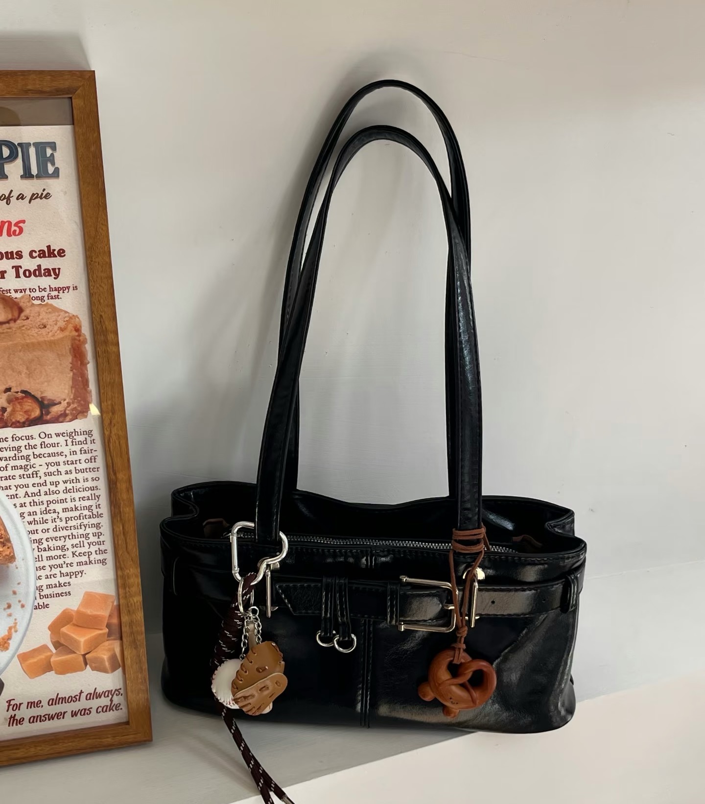 通勤风单肩款腋下包