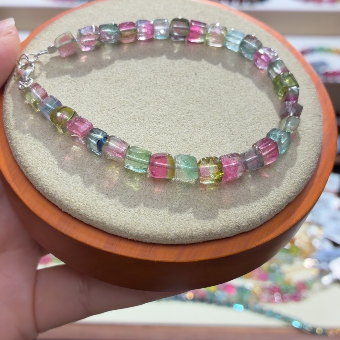 手串未镶嵌碧玺两天看货期