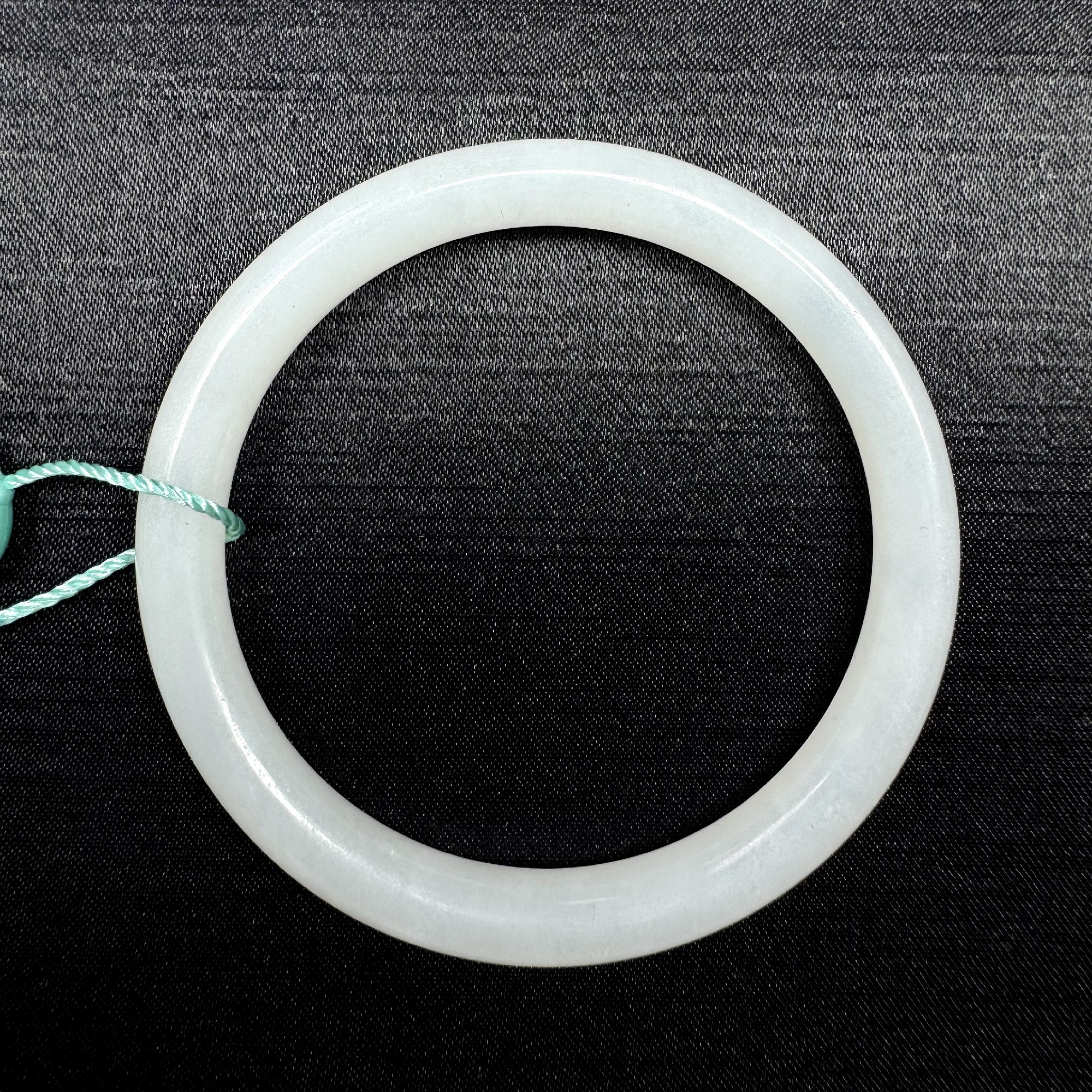 和田白玉手镯/100053/保利厦门拍卖