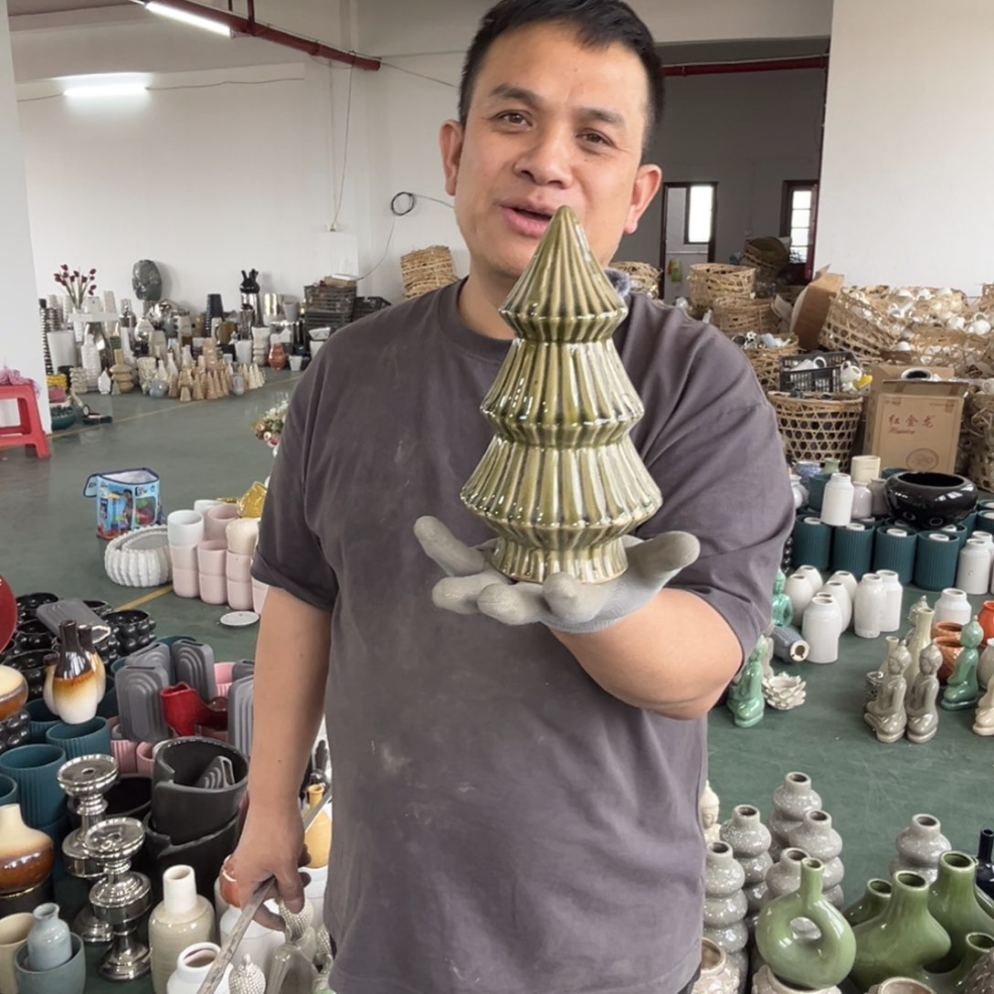 摆件41 号高中低温陶瓷瓶（部分微瑕）