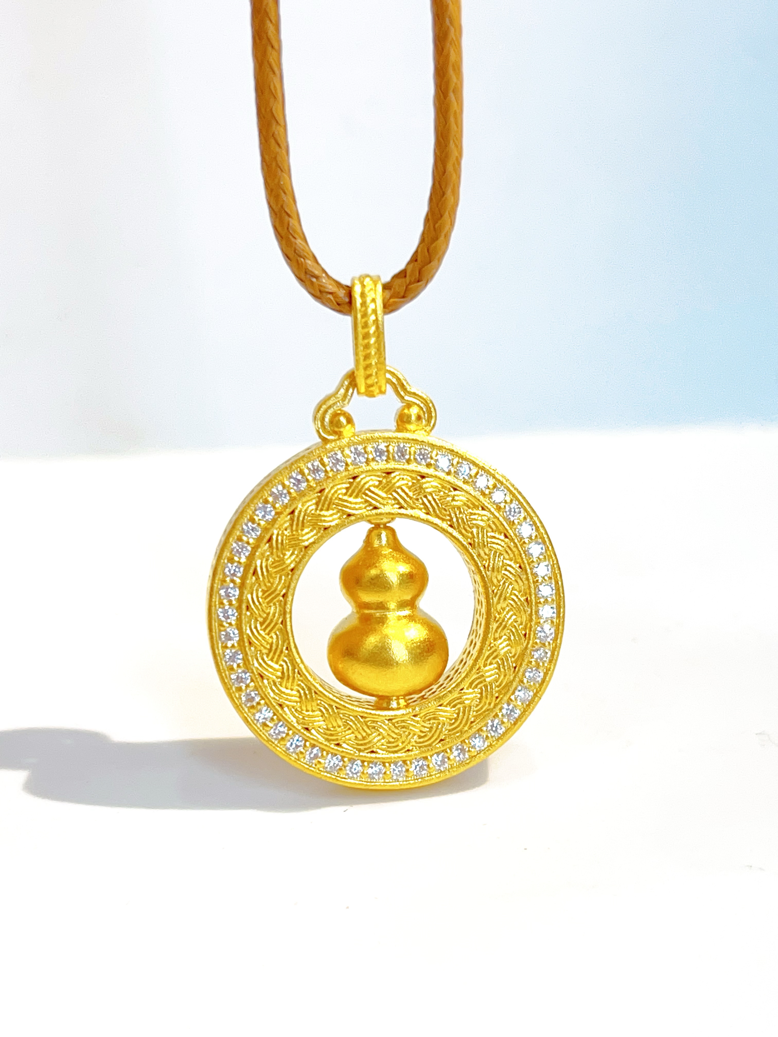 足金999内转葫芦编织纹平安扣吊坠MJ745835