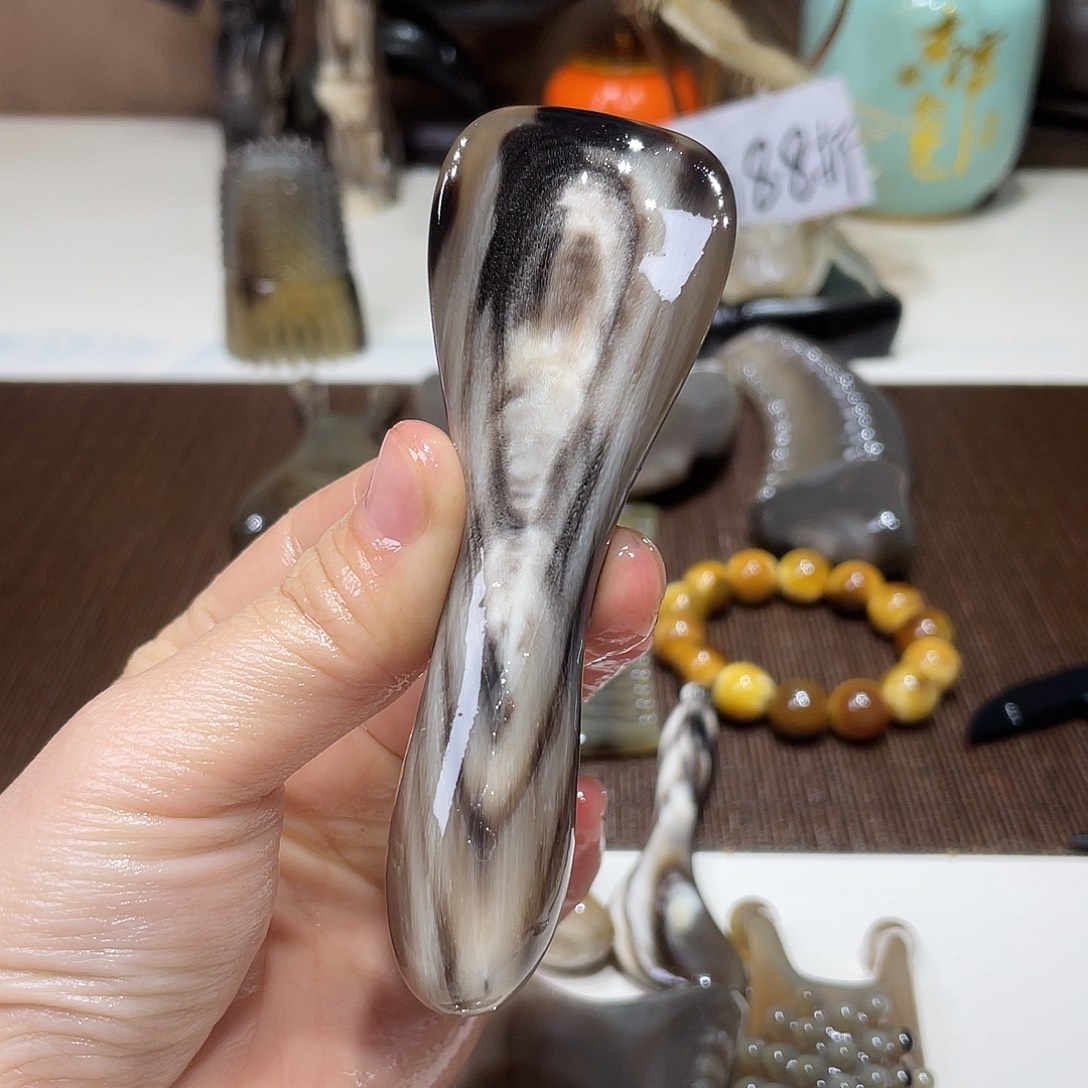 折后价 黑金刚美人推