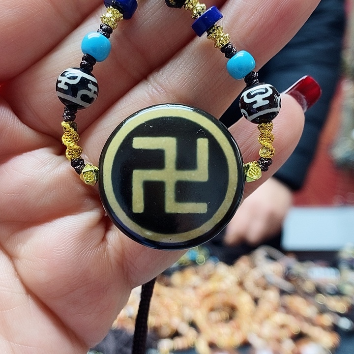 玛瑙/玉髓颈饰合金