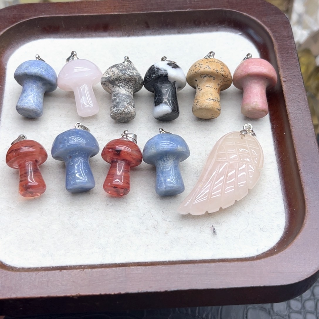 玉***੭珠宝半成品未镶嵌水晶