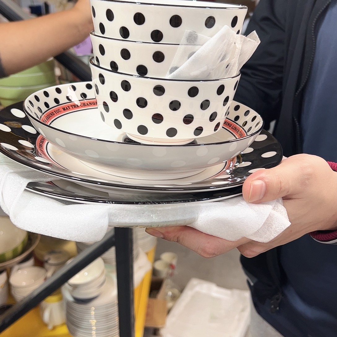 墨***暖潮州陶瓷餐具微瑕