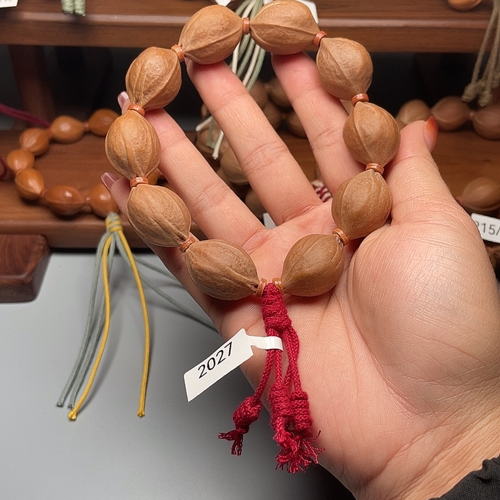 橄榄核手串/手链2027鲨鱼背