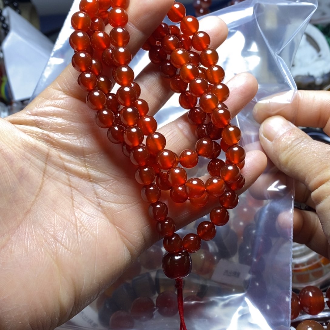 于***一玛瑙/玉髓未镶嵌手链