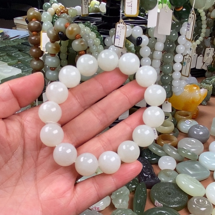 和田玉未镶嵌手链