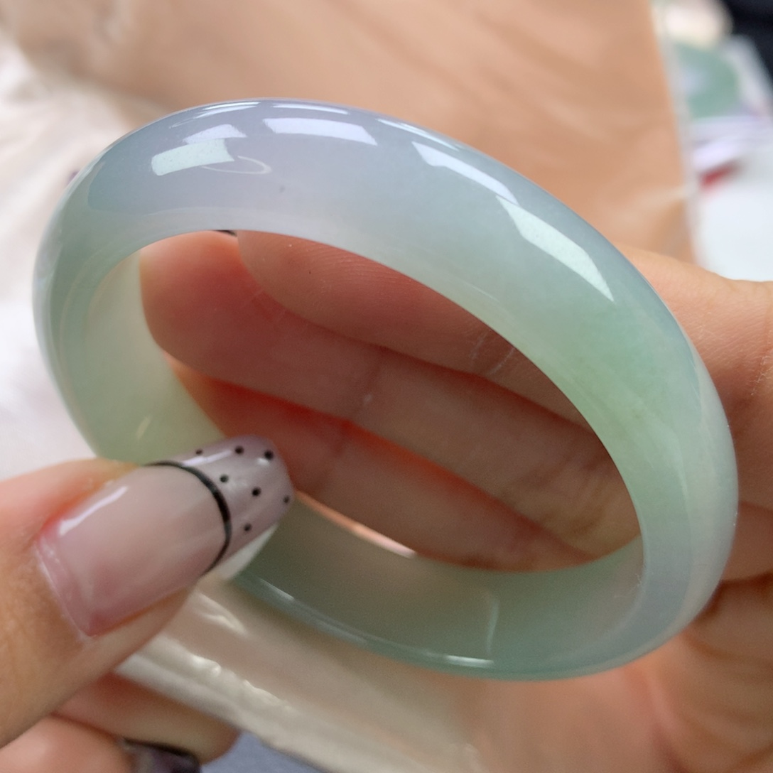 翡翠手镯未镶嵌52.8贵妃