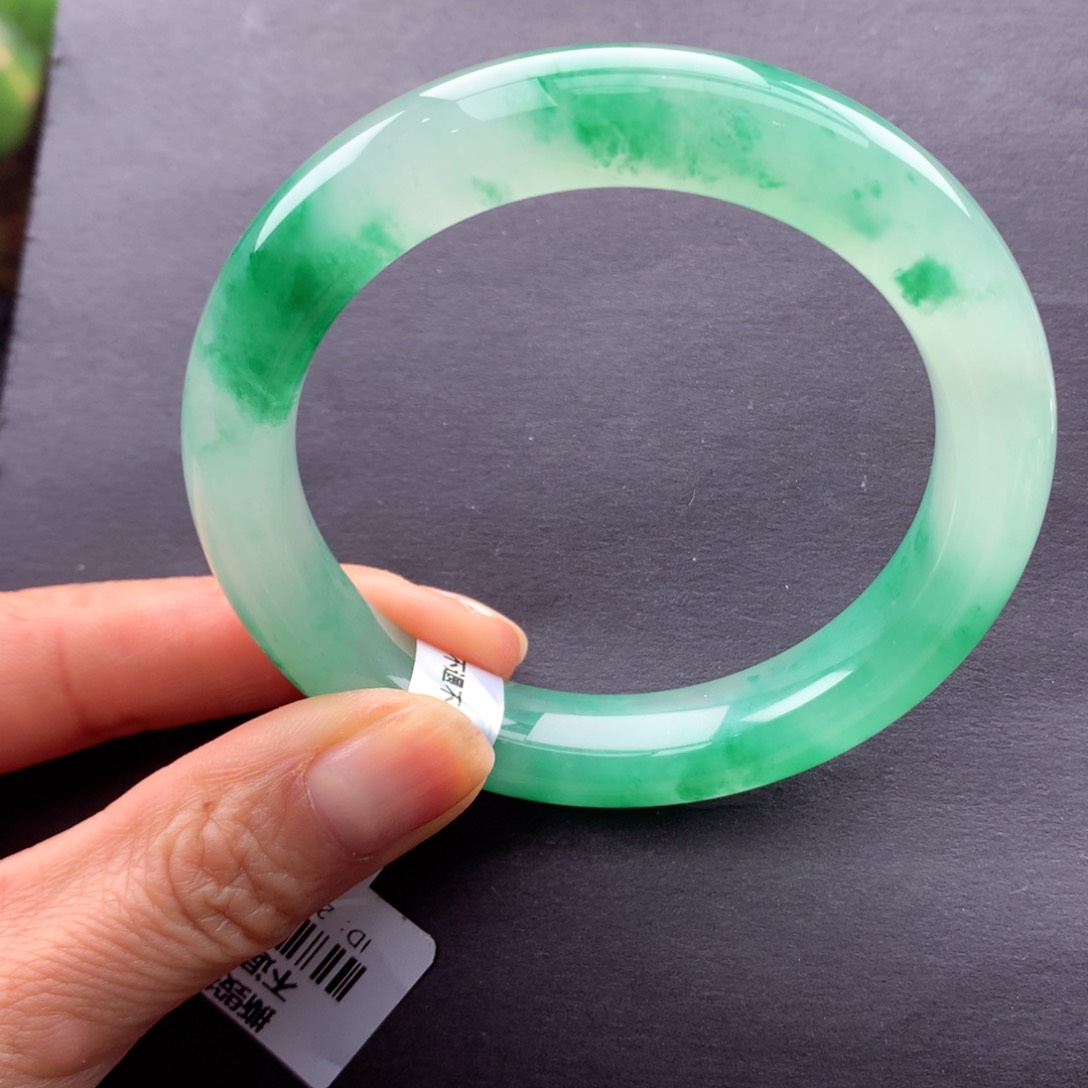 【闪购商品】未镶嵌手镯石英质玉如*