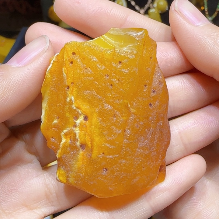 定制琥珀未镶嵌蜜蜡