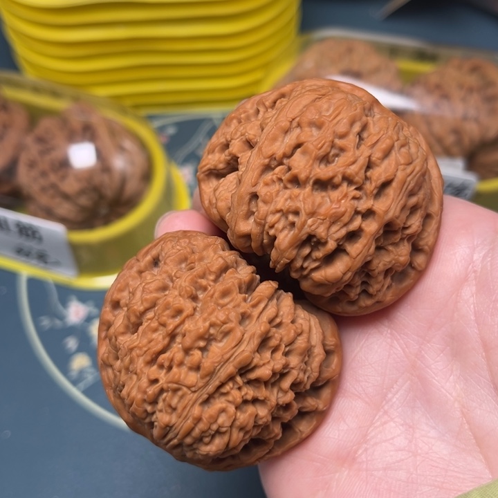 文玩核桃吊坠47-28238-05