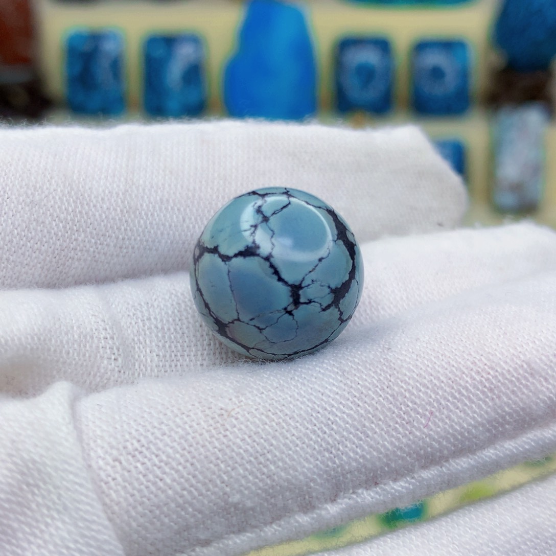 绿松石绿松石未镶嵌