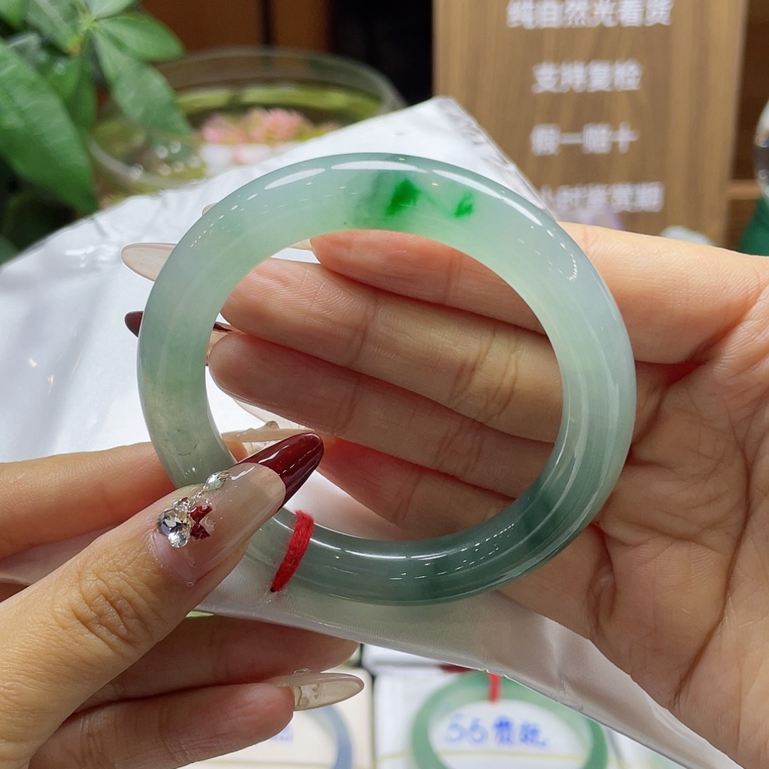翡翠手镯未镶嵌用****4链接99