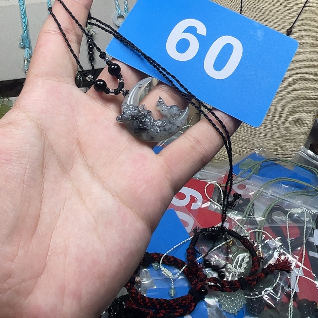 蛇纹石玉合金颈饰