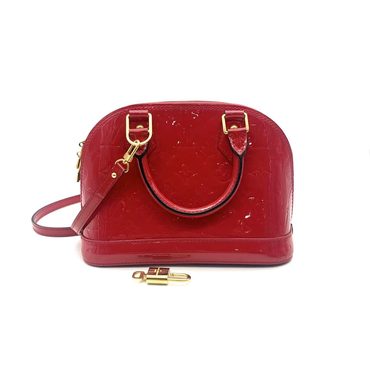 95新 LouisVuitton/路易威登 红色漆皮贝壳bb斜挎包