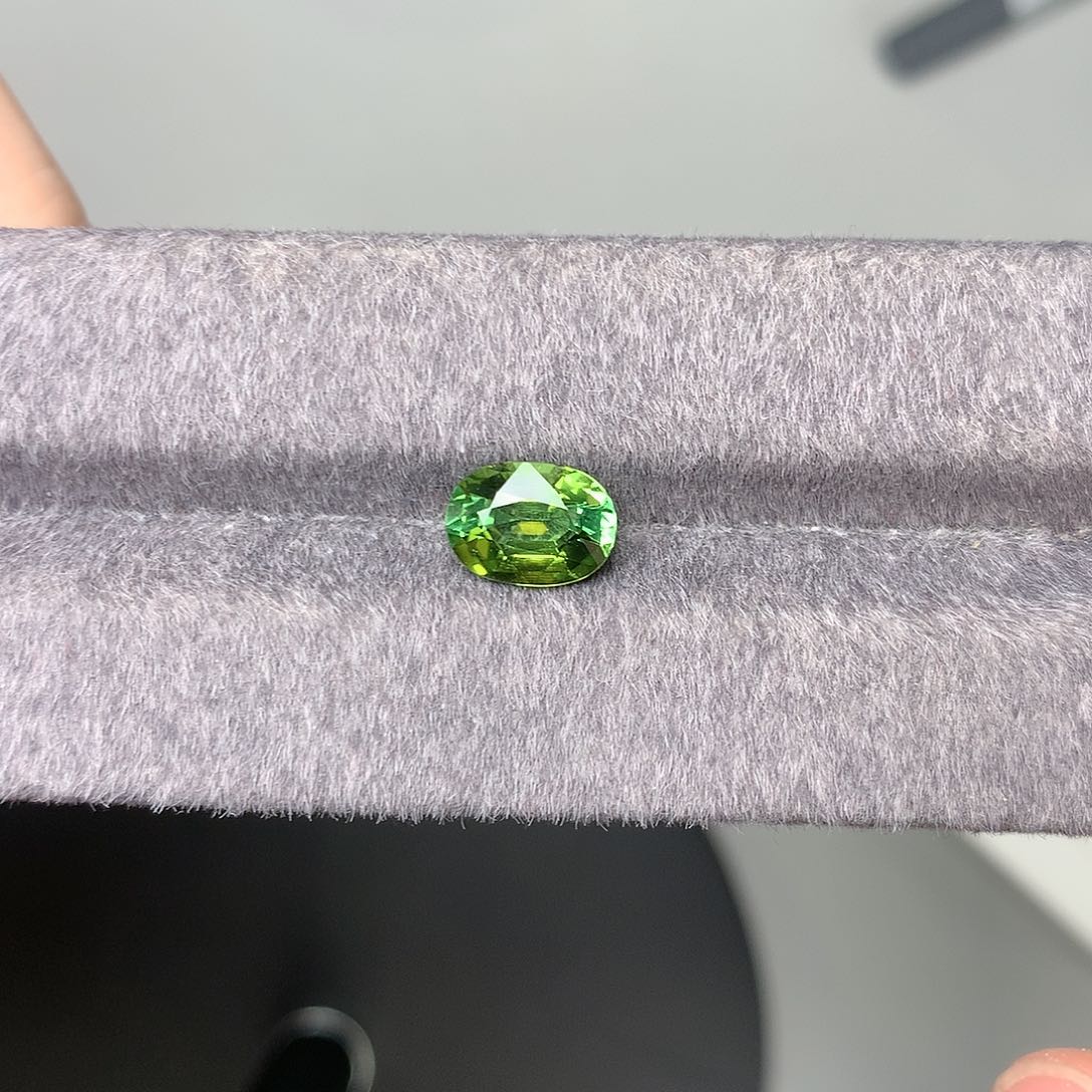 碧玺珠宝奇石未镶嵌糖果碧玺2.25克拉未镶嵌