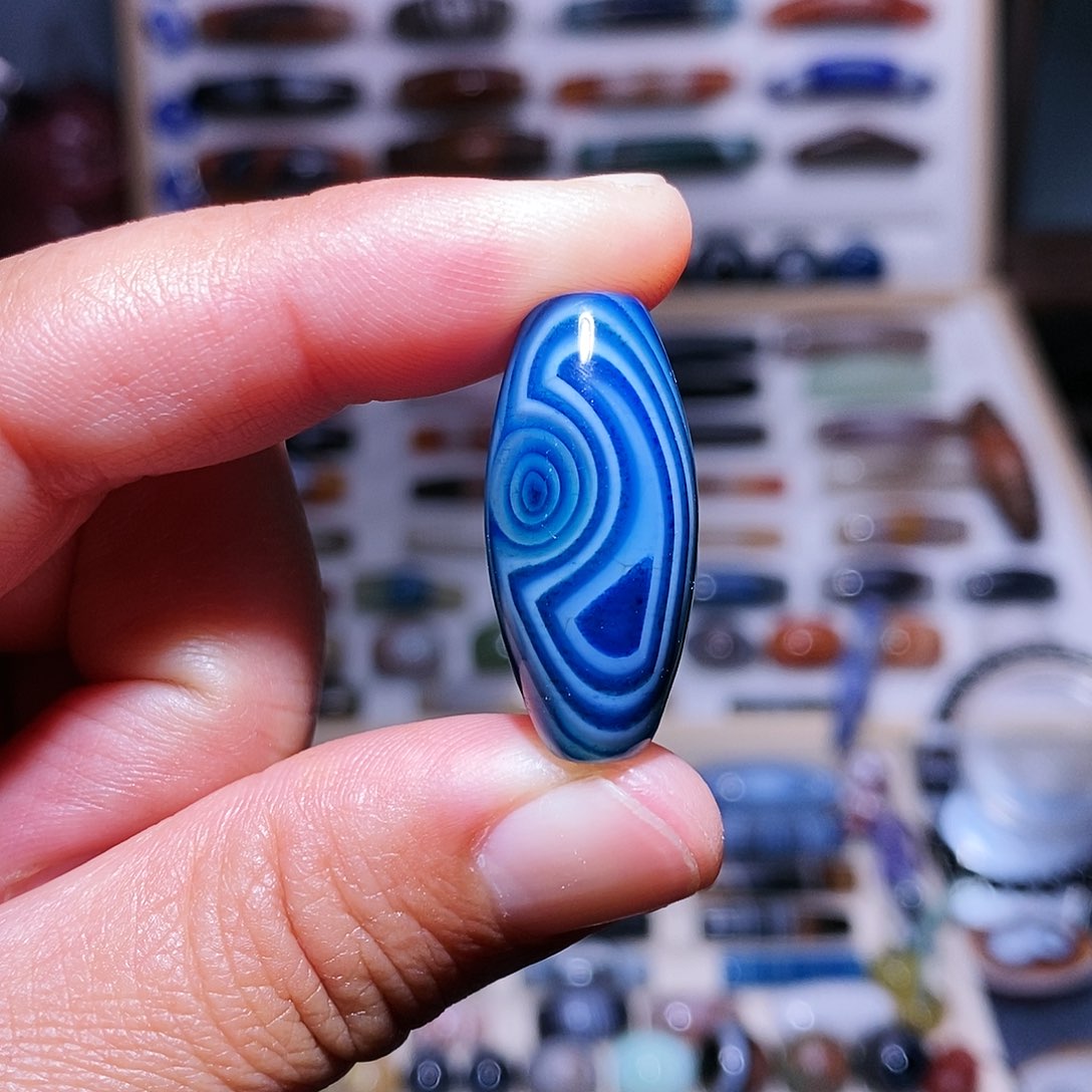 玛瑙吊坠未镶嵌….