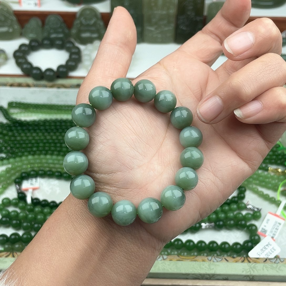 和田玉手串未镶嵌