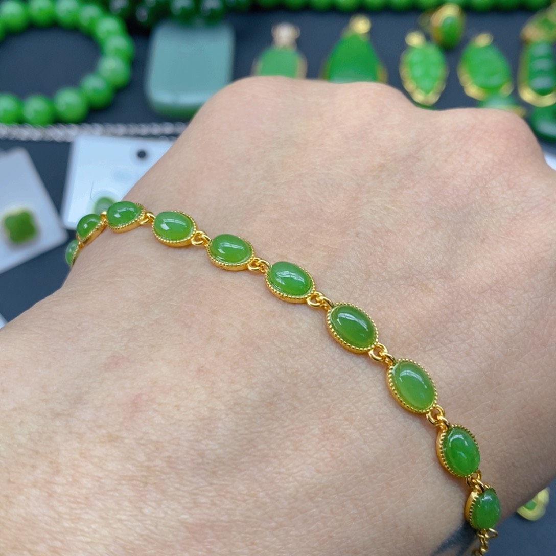 和田玉（碧玉）颈饰银S925镀金镶嵌