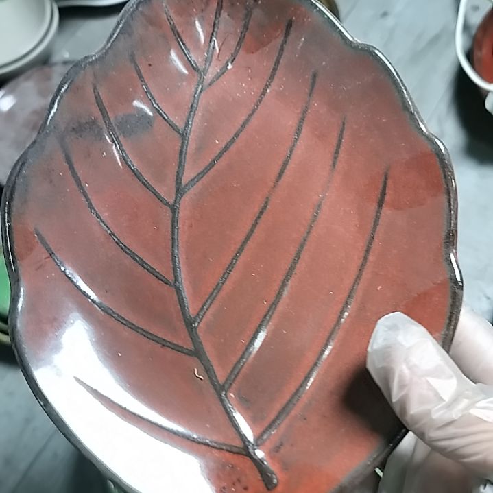 盘瓷片陶瓷杯盘壶碗都有